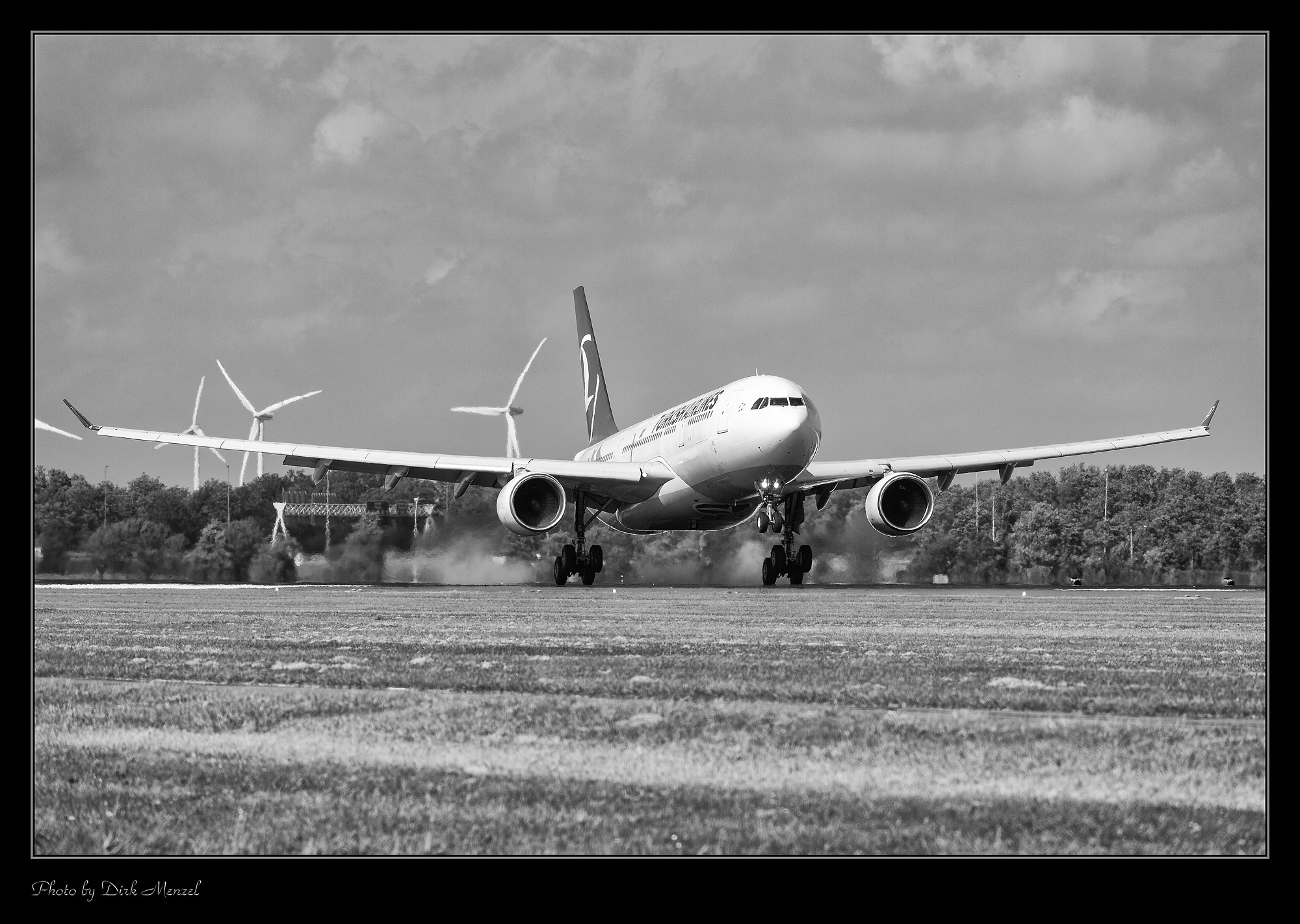 Airbus A330-300; TC-JIT; Turkish Airlines @ AMS 12.08.2023